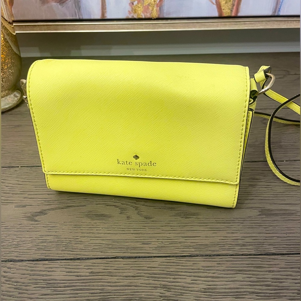 KATE SPADE crossbody purse.  Never used
